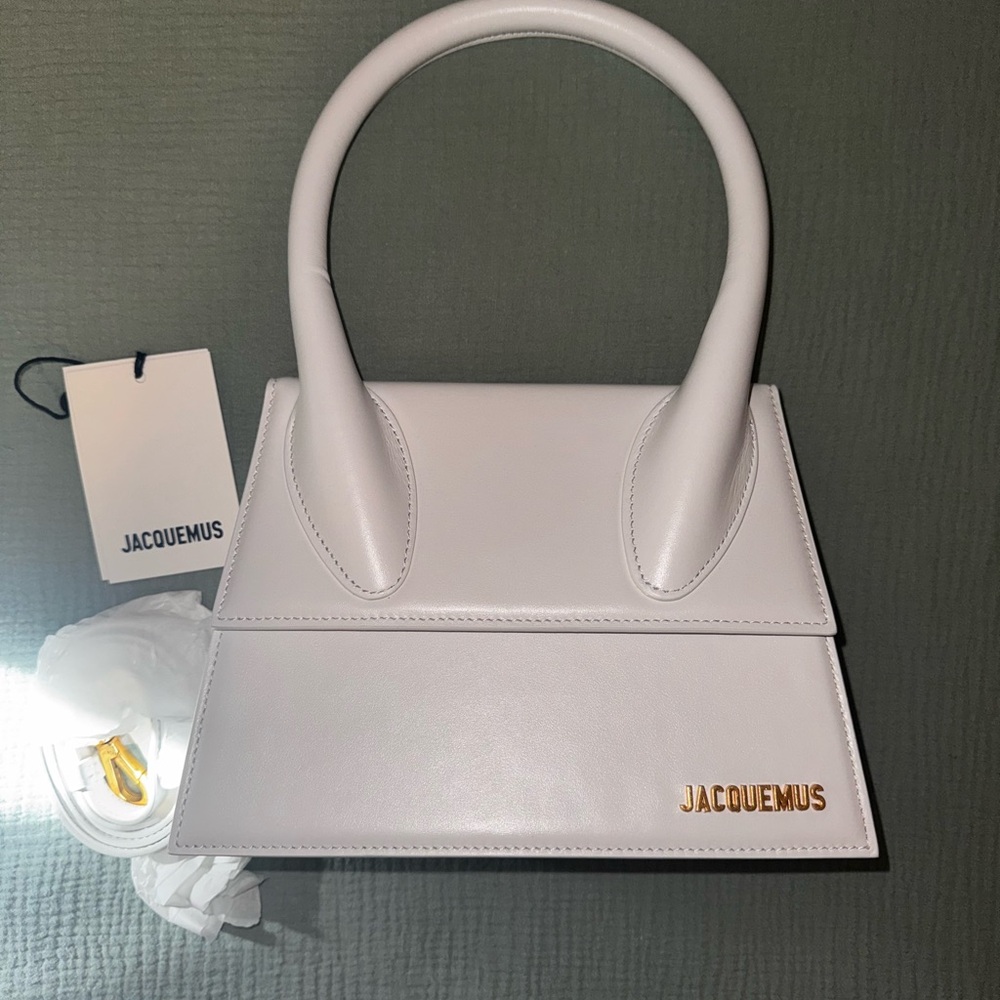 Jacquemus Le Grand Chiquito Large Leather Handbag - Picture 13 of 16
